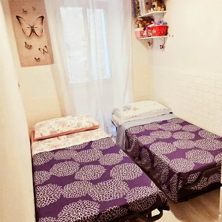 Sweet 10 Min Dal Mare 4 Persone Apartment *